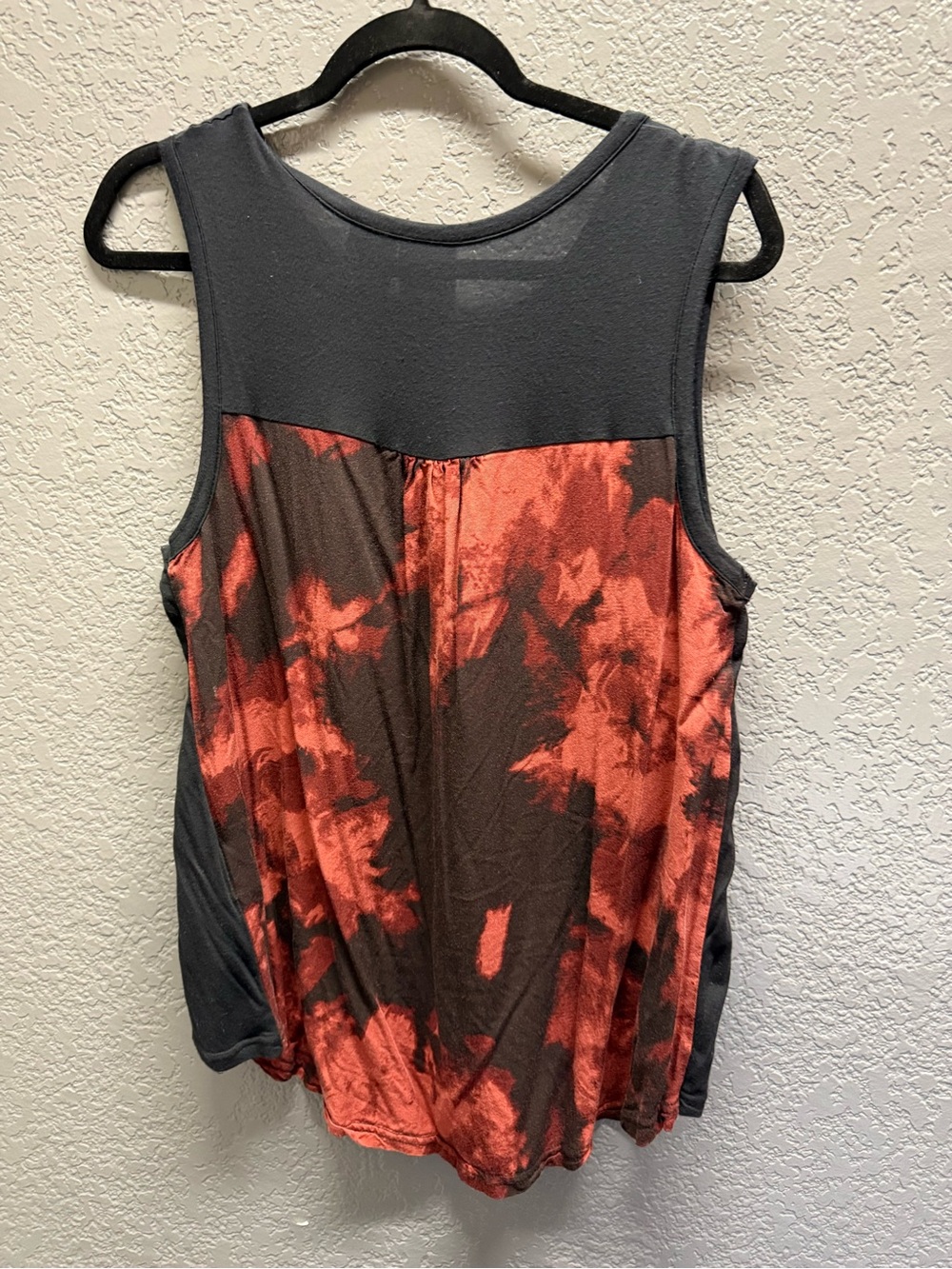 Harley Davidson Black Graphic Tank Top with Floral Skull Print - Picture 3 of 4